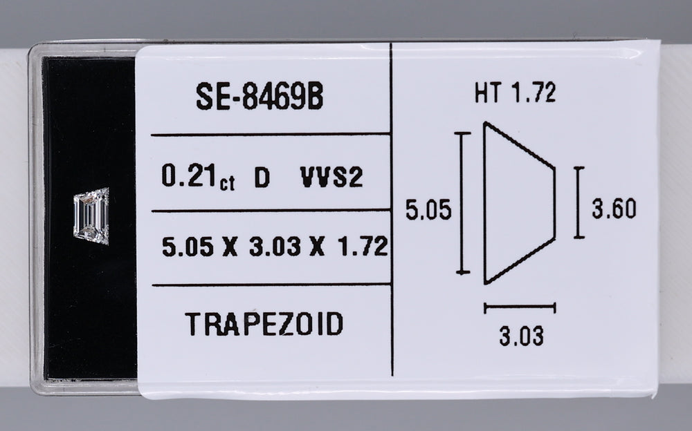 0.21 Carat Natural D VVS2 Trapezoid Diamond SE-8469BB