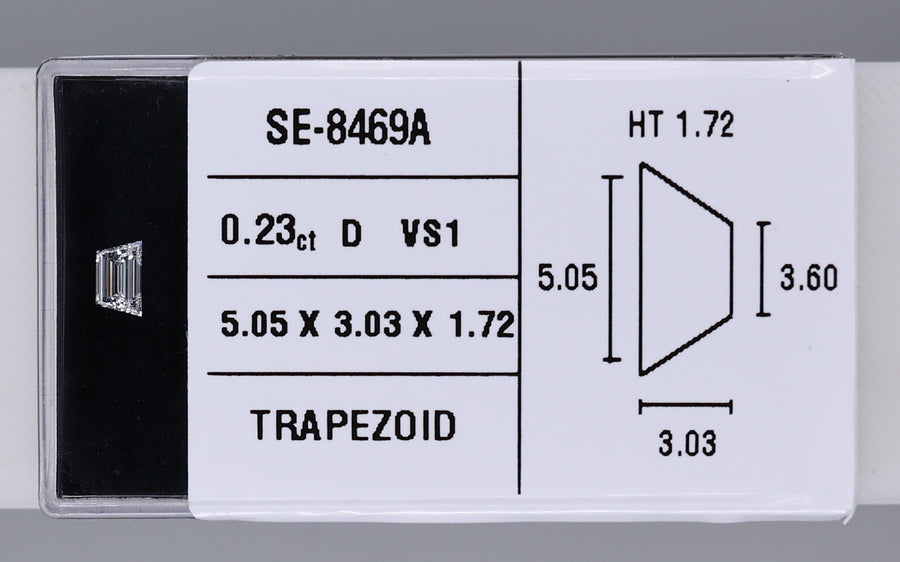 0.23 Carat Natural D VS1 Trapezoid Diamond SE-8469AA