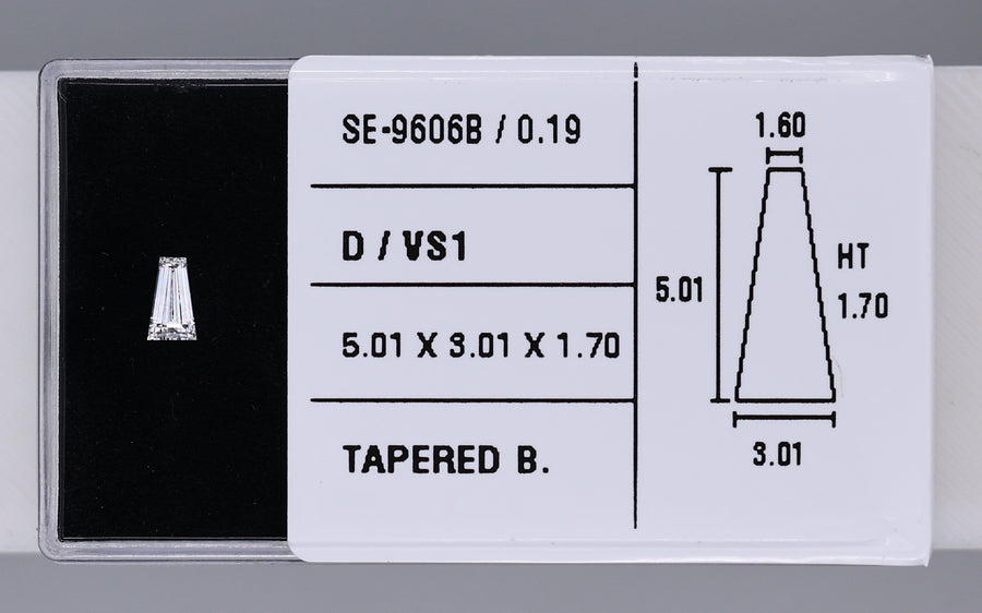 0.19 Carat Natural D VS1 Tapered baguette Diamond SE-9606B