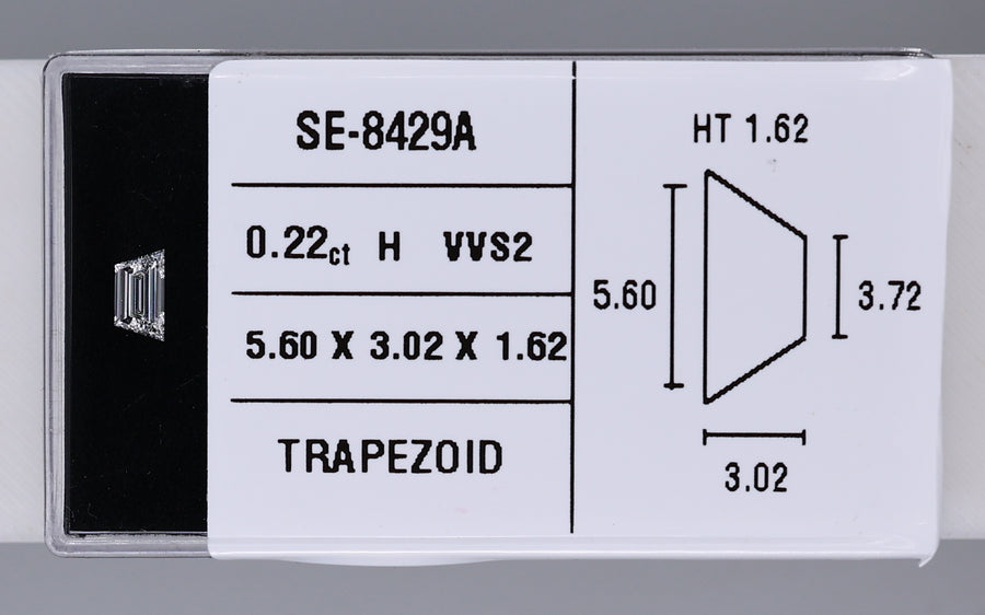 0.22 Carat Natural H VVS2 Trapezoid Diamond SE-8429AA